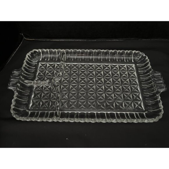Anchor Hocking Vintage Pressed Glass Snack Lunch Trays, Set of 4 1950’s - Picture 1 of 4